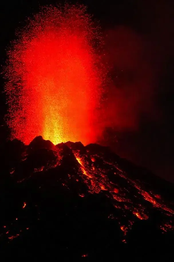 火山的呼吸 - 国产黄色电影纪录片封面